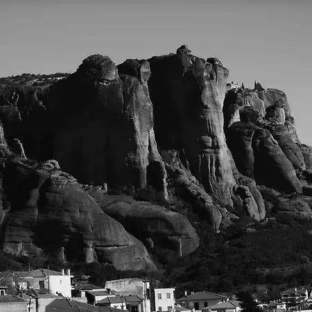 Vicky's شقة كالامباكا